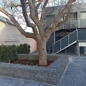 Xzllenz Traum Studio-apartment, Frei-parken, U-bahn, Kueche , Núremberg Alemania