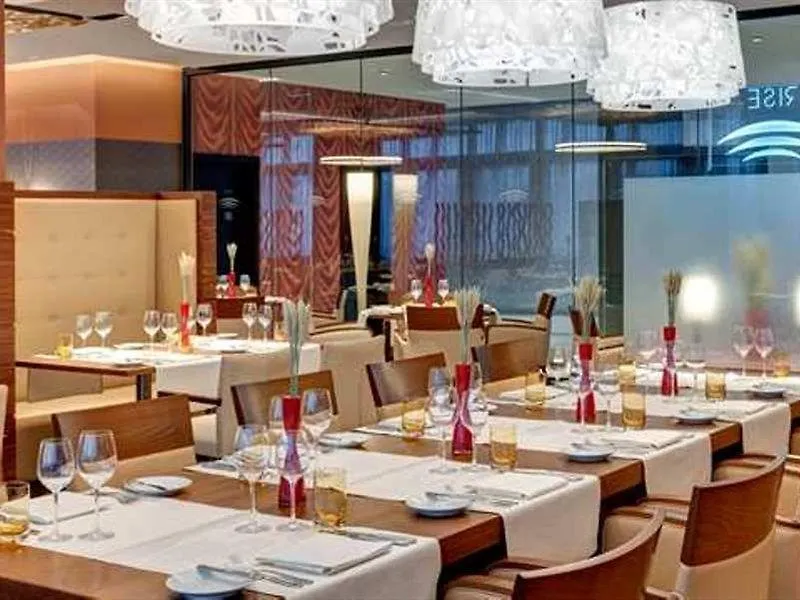 Hilton Frankfurt Airport Hotell Frankfurt am Main 4*,  Tyskland
